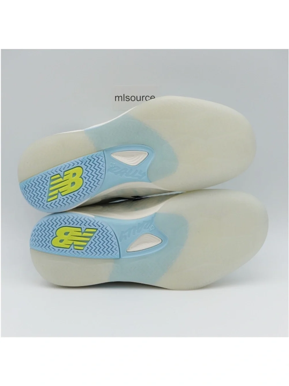 NEW Size 9 WIDE D Women's New Balance Fresh Foam X CT-Rally v2 Tennis Shoes